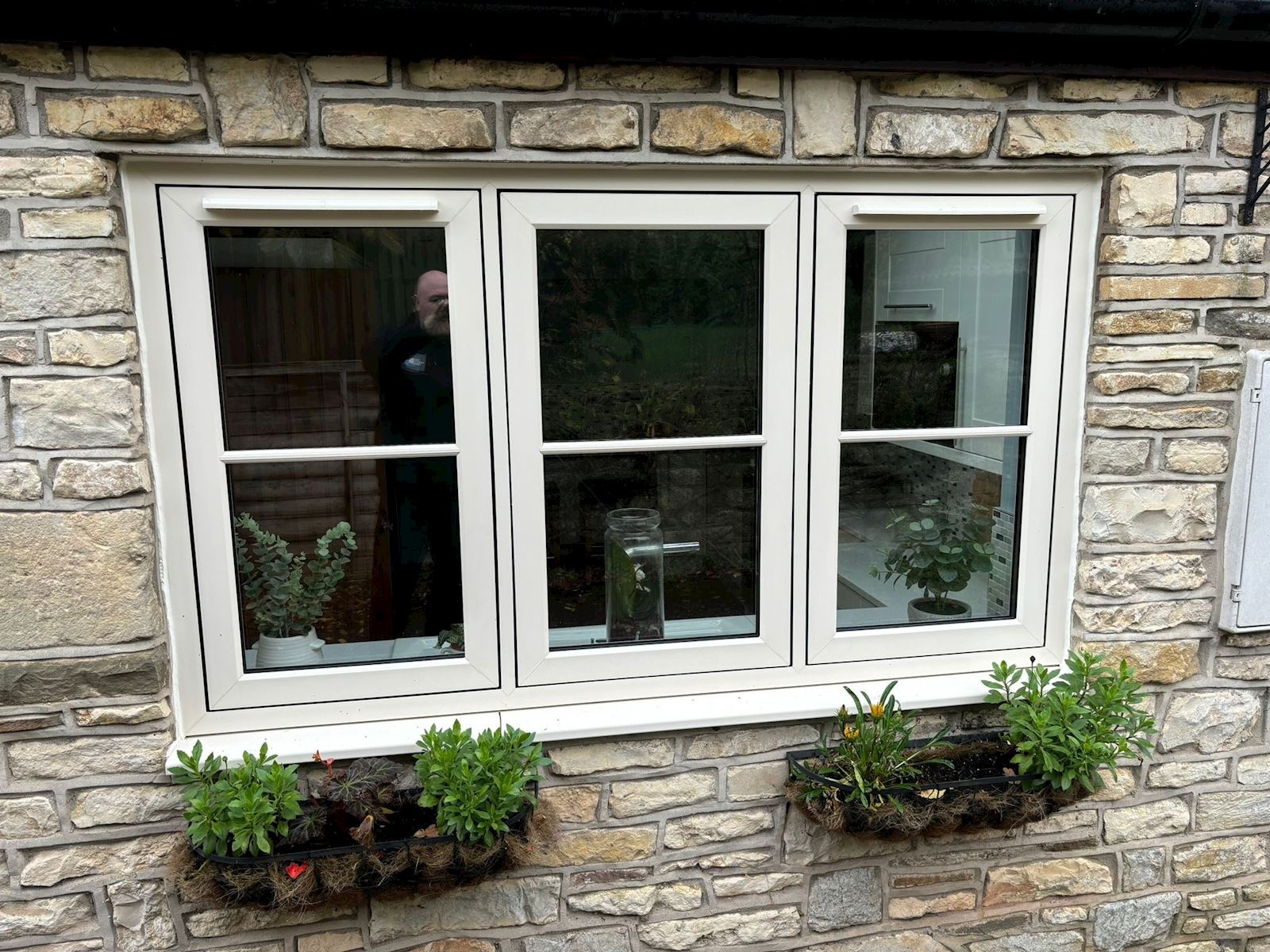 3PaneFlushWindow