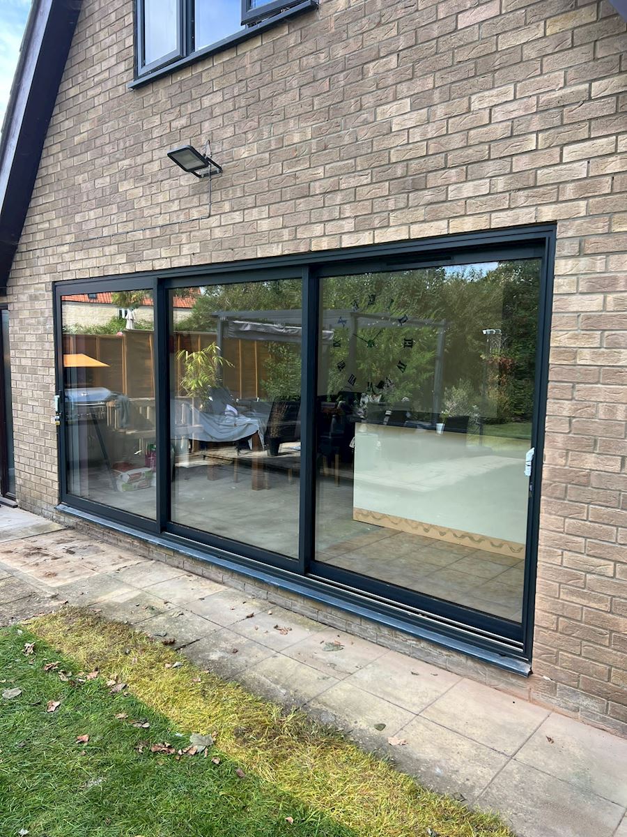 Aluminium Patio Triple Track